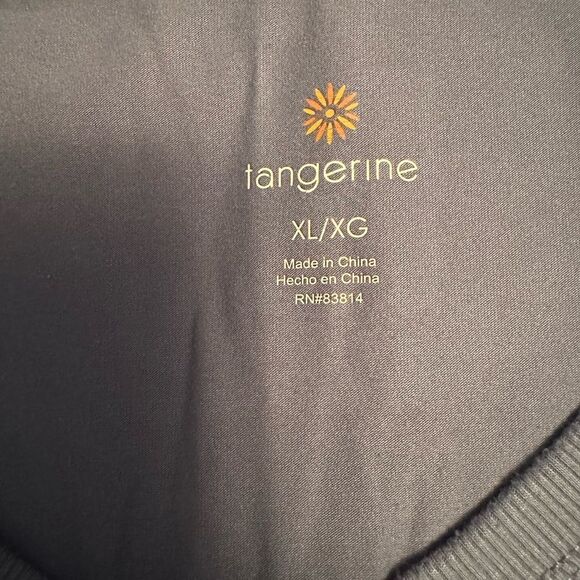 Bundle * 2 women’s Tangerine XL Tshirts pink and blue - Picture 6 of 10